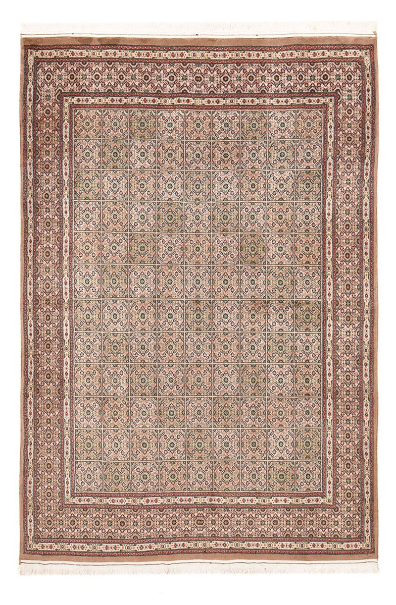 モウド 絨毯 285x188cm - ペルシャ絨毯