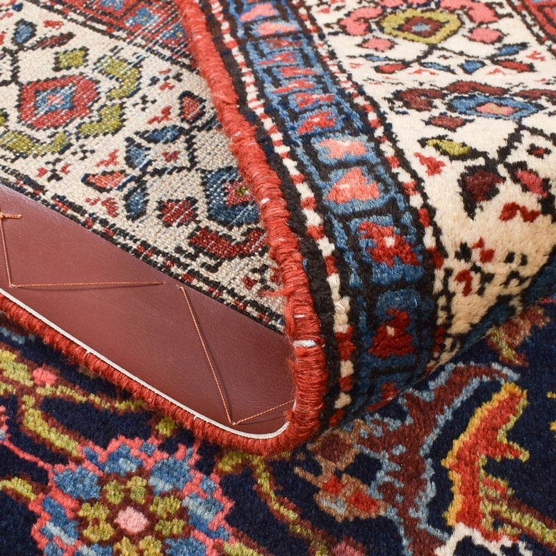 シャルババク 絨毯 200x132cm - ペルシャ絨毯