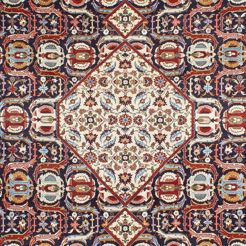 ゴルパイガン 絨毯 317x212cm - ペルシャ絨毯
