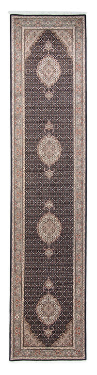 タブリーズ 絨毯 389x83cm - ペルシャ絨毯 – product image