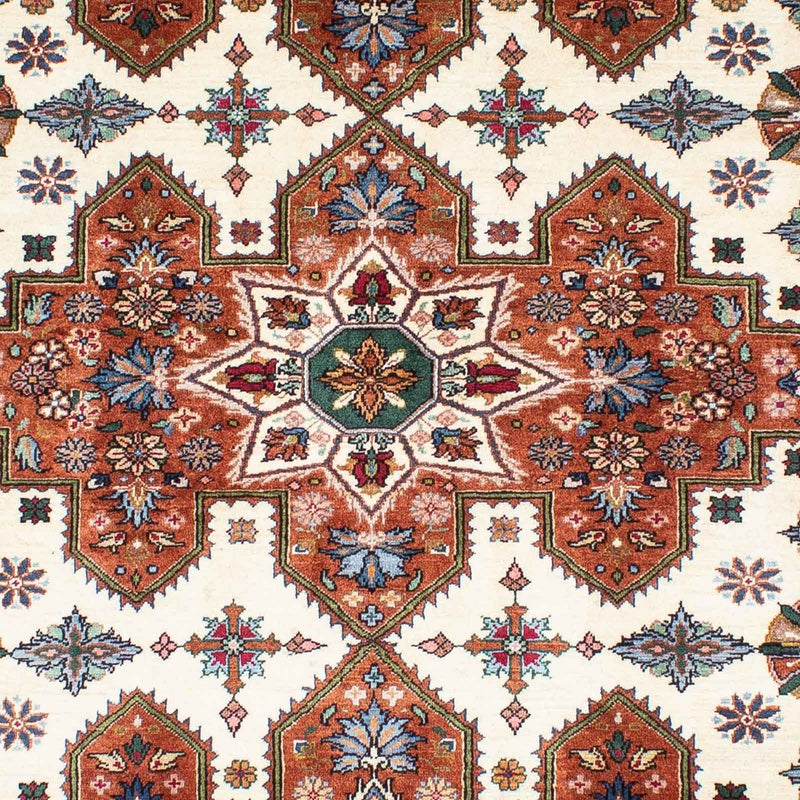 カシュクリ 絨毯 235x175cm - ペルシャ絨毯