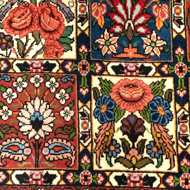 バフティアール 絨毯 200x136cm - ペルシャ絨毯