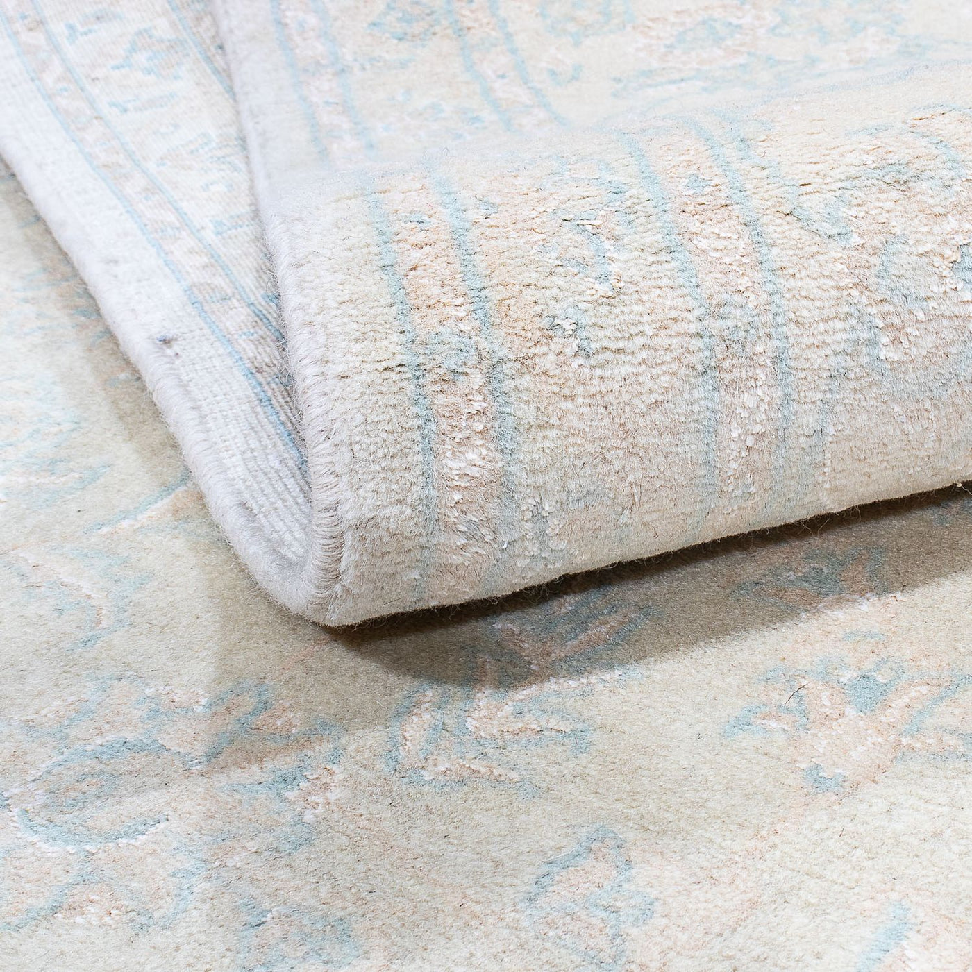 ナイン 絨毯 300x198cm - ペルシャ絨毯