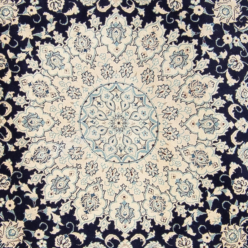 ナイン 絨毯 352x248cm - ペルシャ絨毯