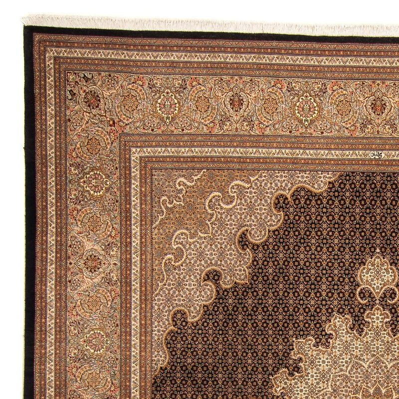 タブリーズ 絨毯 270x252cm - ペルシャ絨毯