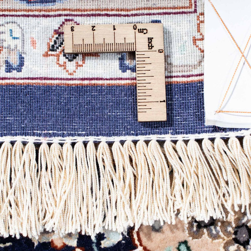 イスファハン 絨毯 243x156cm - ペルシャ絨毯