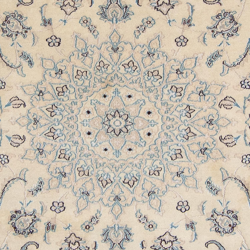 ナイン 絨毯 351x244cm - ペルシャ絨毯