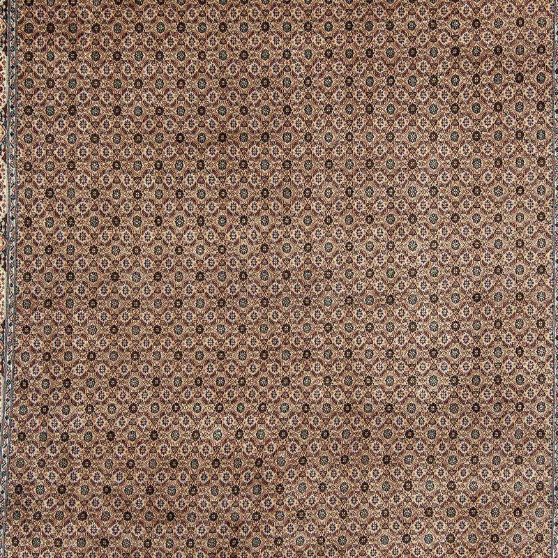 モウド 絨毯 351x236cm - ペルシャ絨毯