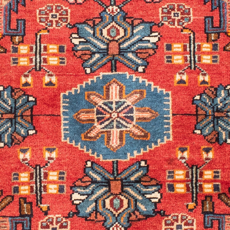 ホセイナバード 絨毯 180x123cm - ペルシャ絨毯