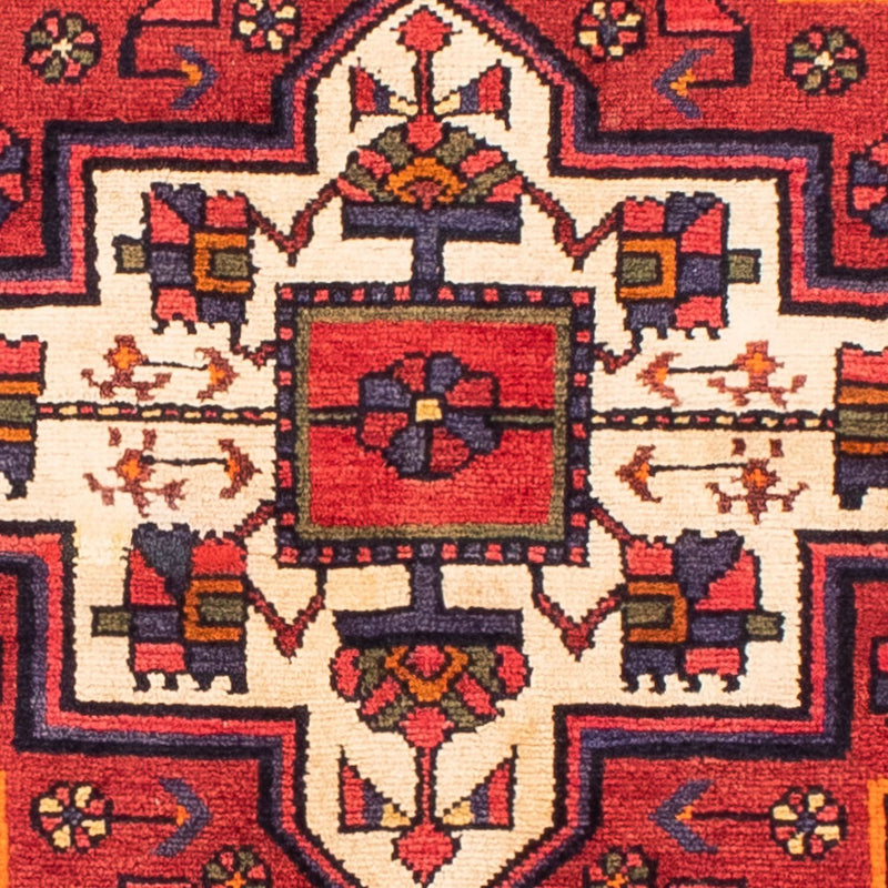 ホセイナバード 絨毯 235x145cm - ペルシャ絨毯