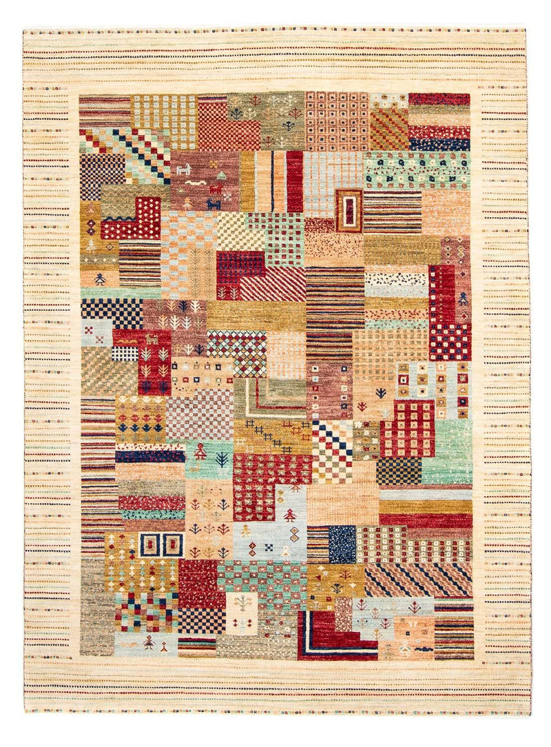 ロリバフト 絨毯 235x173cm - ペルシャウールラグ