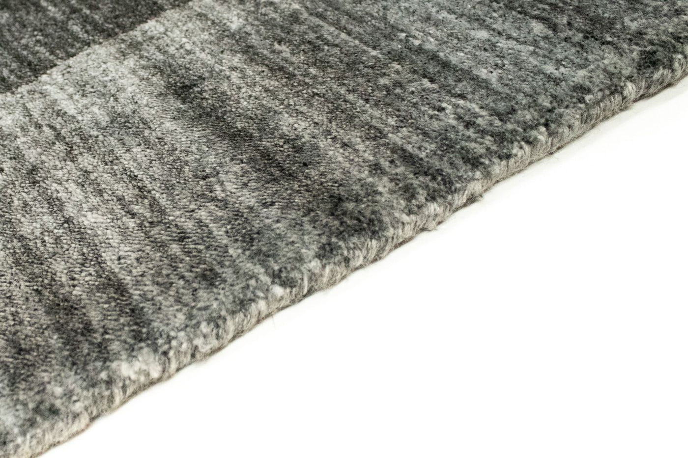ロリバフト 絨毯 200x140cm - ウールラグ
